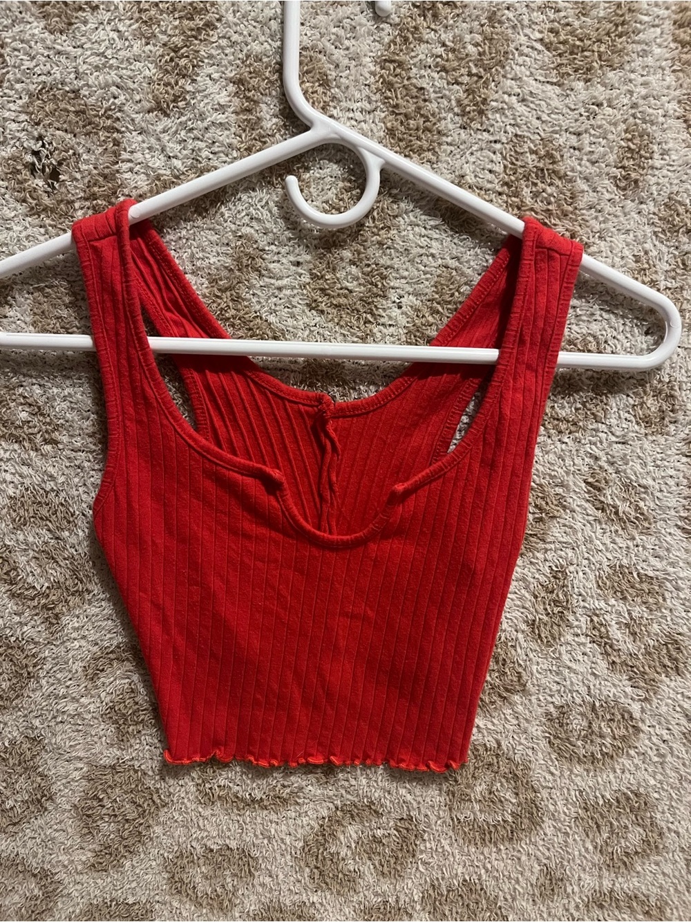 SHEIN Red Ribbed Cropped Tank Top